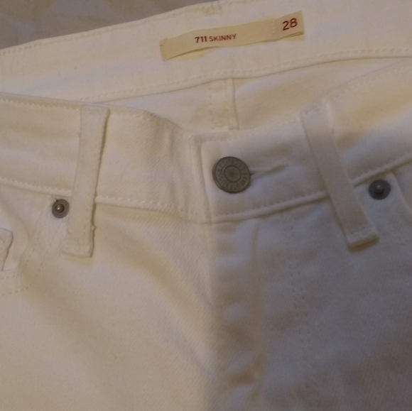 Levi's 711 White Skinny Jeans NWOT - Picture 5 of 8